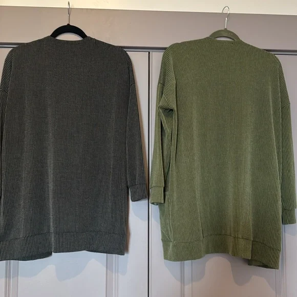 2 Bohme cardigans size small. Excellent condition. - Picture 4 of 4